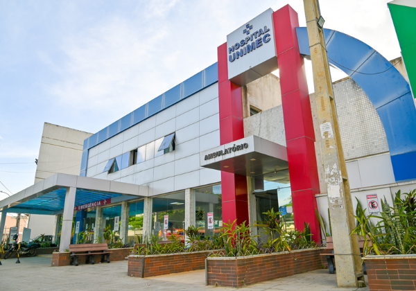 Impasse entre prefeitura e hospital prejudica atendimento pelo SUS no sudoeste da Bahia